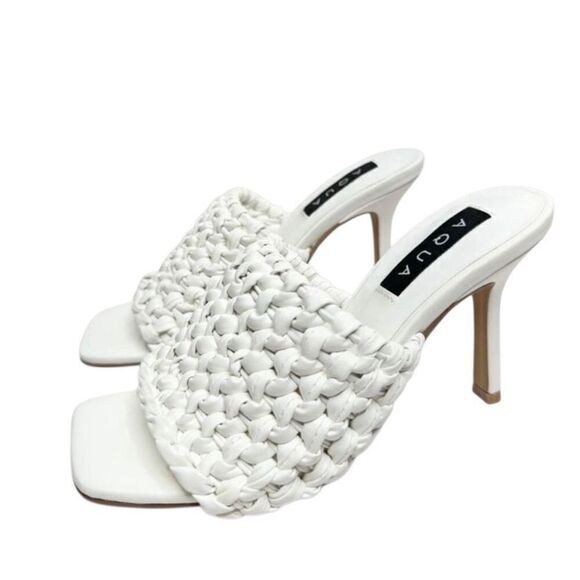 AQUA Woven Sandals Size 6 White Square Open Toe Beachy NEW - Picture 1 of 10